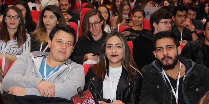 Kariyer Kulübü’nden “Kişisel Gelişim Zirvesi’16” Etkinliği