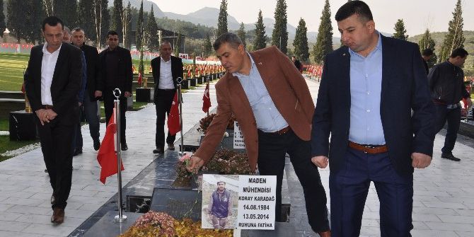 Soma’da 4 Aralık Dünya Madenciler Günü Buruk Kutlandı