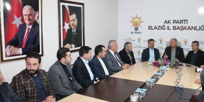 Eski İçişleri Bakanı Ala: "Anayasa Değişikliği Olduğu Zaman Sistem Biraz Daha Rahatlayacak"