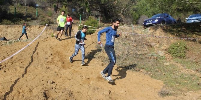 Gaziantep Temsilcilerinden Türkiye Oryantiring Yarışmasında Derece