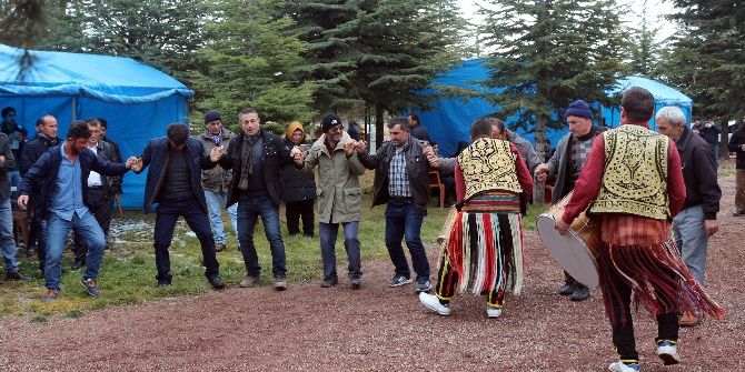 Niğde’de Karadenizlilerden Hamsi Şenliği