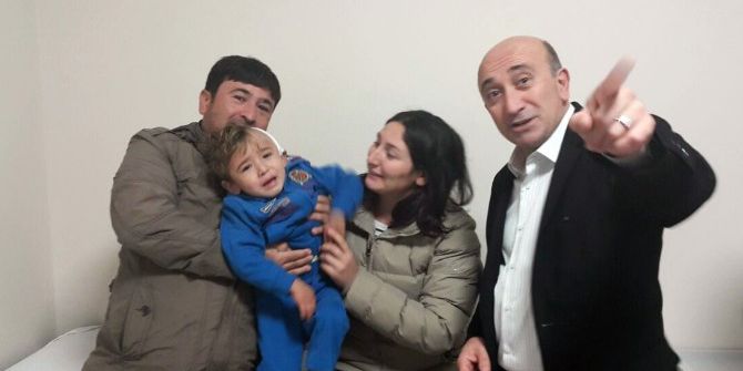 Lösemiyi Yenen Ve Beyin Kanaması Geçiren Minik Mert, Tekrar Hayata Tutundu