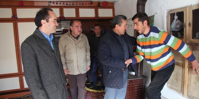 Seydişehir Belediyesi’nden Engelli Gencin Evine Engelli Rampası