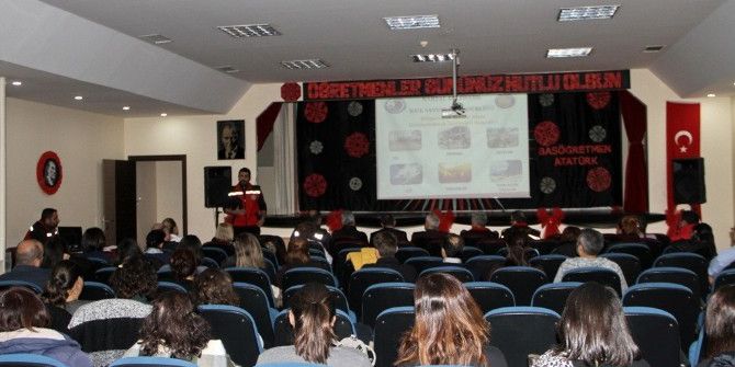 Öğretmenlere Afet Bilinçlendirme Eğitimi