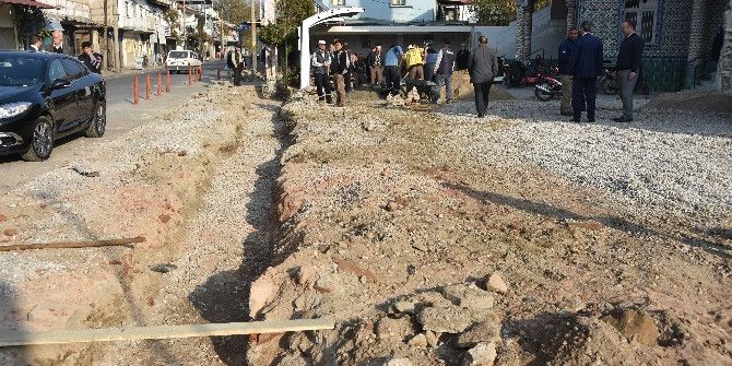 Salihli’deki Camilere Bakım