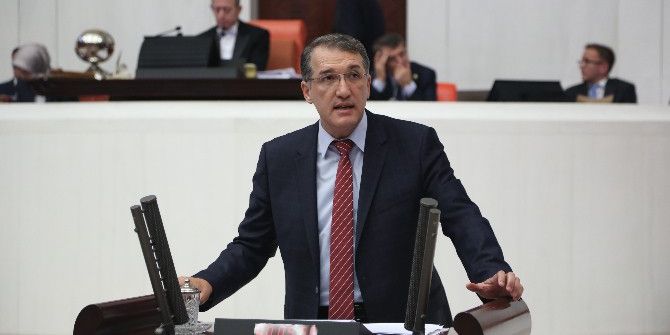 İrgil: “Yerel Basına Daha Çok Destek Verilsin”