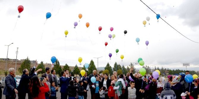 Engelliler Umuda Balon Bıraktı