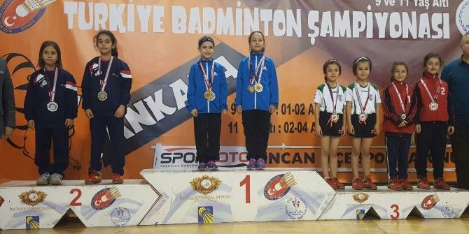 Badminton Şampiyonasından Gümüş Madalyayla Döndü