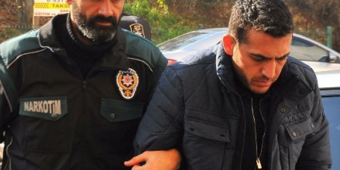 Esrarla Yakalanan Eski Emniyet Amiri Adliyeye Sevk Edildi