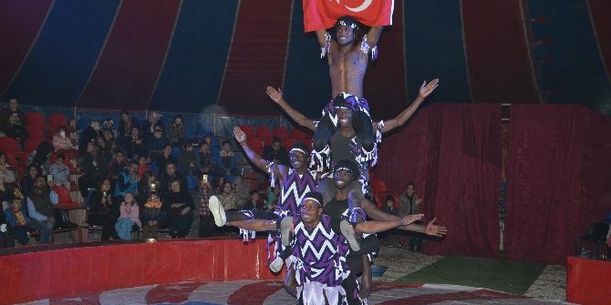 Arena Sirki Hayran Bıraktı