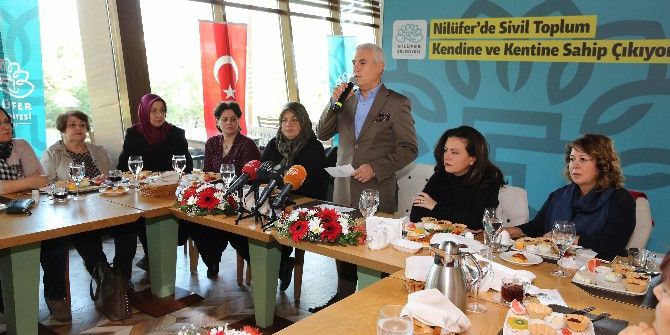 Nilüfer’den Kadın Derneklerine Destek