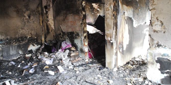 Beş Kişilik Aile Faciadan Ucuz Kurtuldu