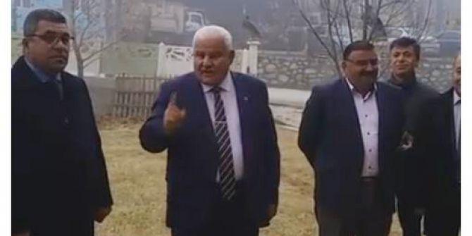 Belediye Başkanından Dolar Bozduran İşçiye İzin