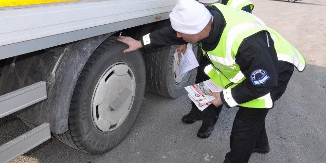Sivas’ta Sürücülere Kış Lastiği Uyarısı