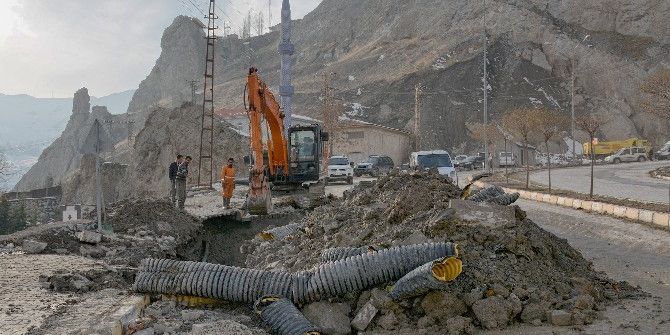 Hakkari Belediyesinden Altyapı Çalışması
