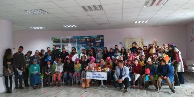 Erzurum’da Özel Çocuklara Eğlence