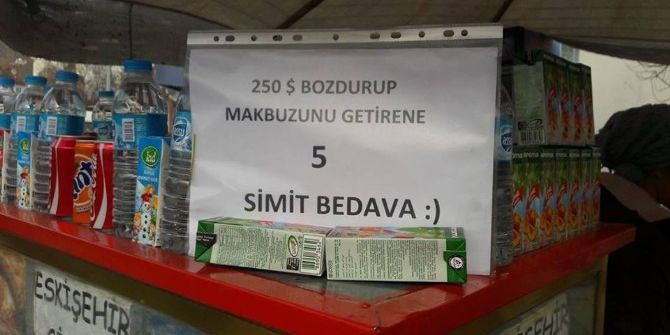 Bozüyüklü Simitçiden Dövizini Bozdurana Bedava Simit