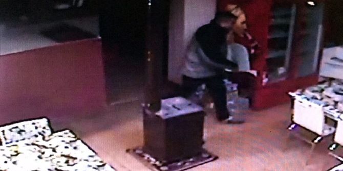 Hırsızlık Zanlısı Kameralara Takıldı