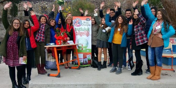 14 Minik ’Mutluluk Bilgeliği’ İsimli Kitap Yazdı