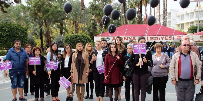 Alanya’da Seçme Ve Seçilme Hakkı Kutlaması