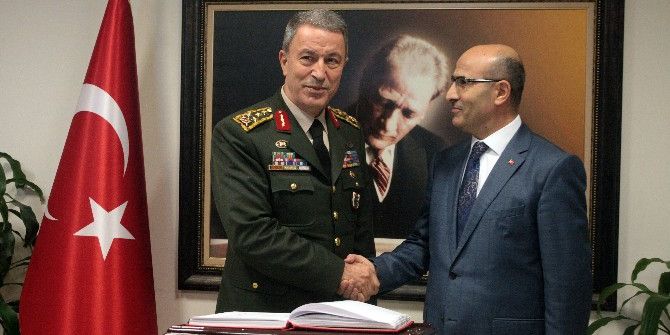 Genelkurmay Başkanı Akar Adana’da