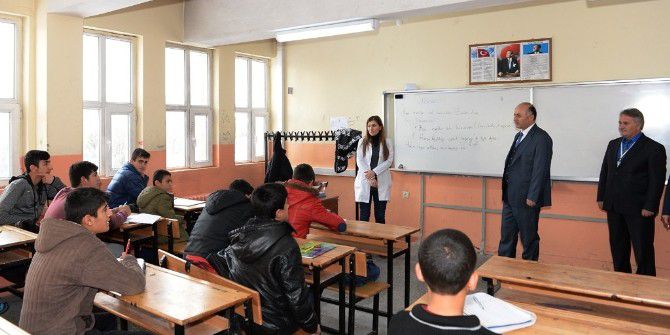 Vali Azizoğlu, “Muhtaç Öğrencinin Vebali Benden Sorulur”