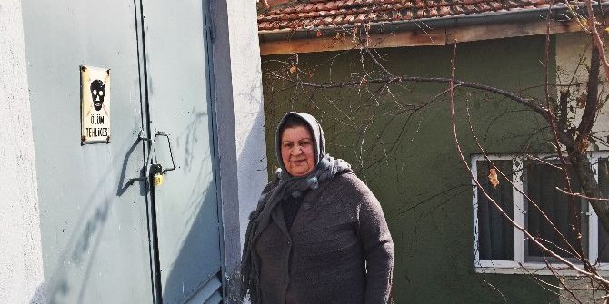 26 Yıldır Elektrik Trafosu İle İç İçe Yaşıyor