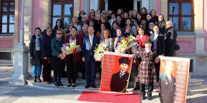 Edirneli Kadınlar Belediye Meclisinin Konuğu Oldu