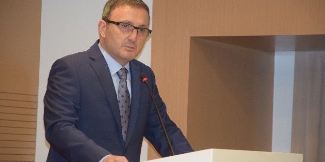 Ahşap Kalıpçılık Sertifikası Almayı Hak Kazananlara Sertifikaları Verildi
