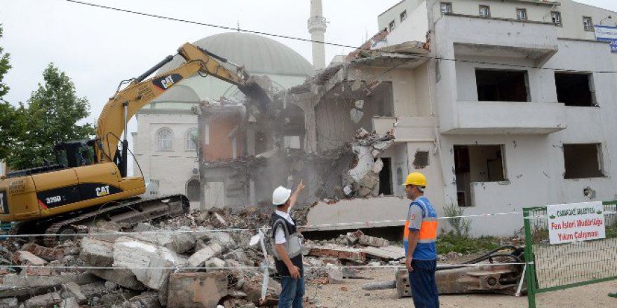 Osmangazi’de Yollar Bir Bir Açılıyor