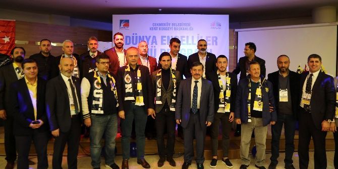 Fenerbahçeli Futbolcular Engelli Gençlerle Buluştu