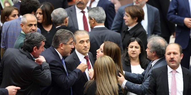 Tbmm Başkanı Kahraman İle Hdp’li Vekiller Arasında Tartışma