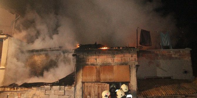 Konya’da Müstakil Evde Yangın
