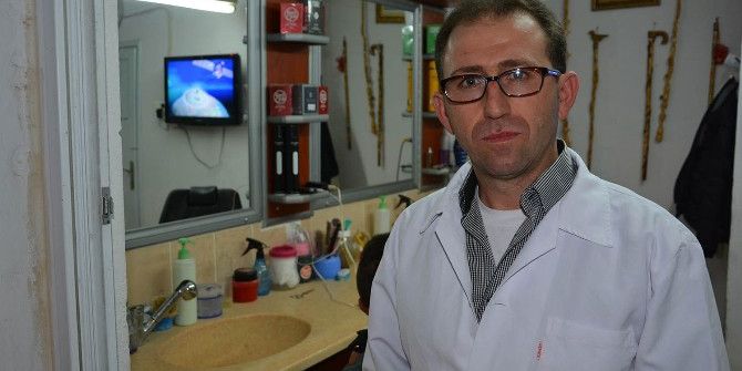 Bu Köyde 100 Dolar Bozdurana Tıraş Bedava