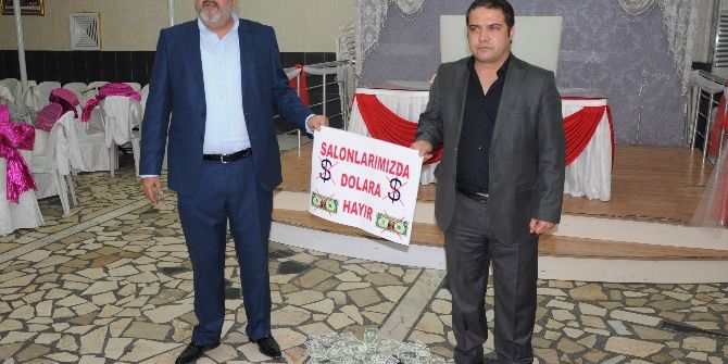 Dolar Yakıp Cumhurbaşkanı Erdoğan’a Destek Verdiler