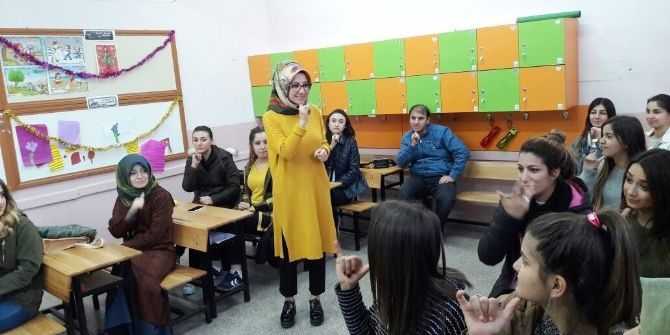 Hisarcık’ta İşaret Dili Kursu Açıldı