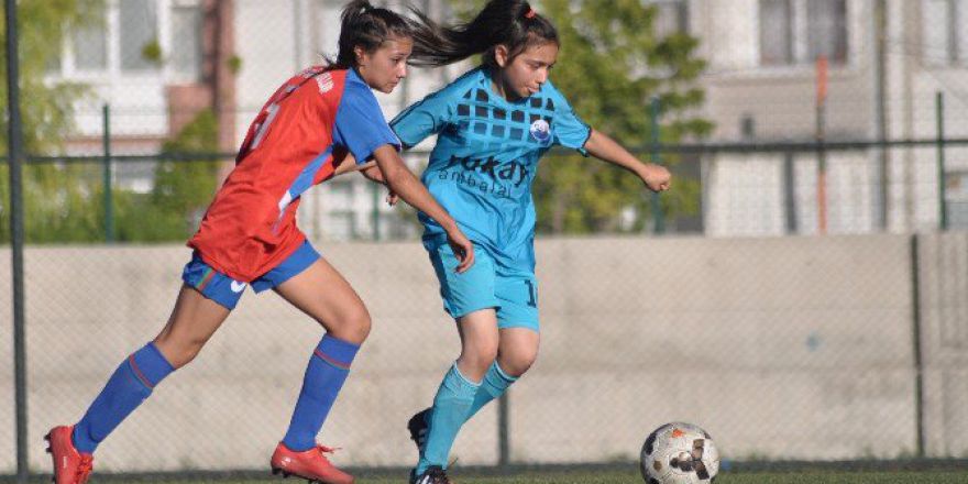Türkiye Genç Kızlar Futbol Şampiyonası Kayseri Grubu