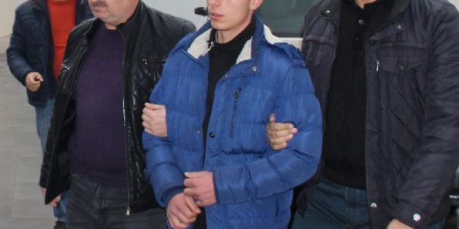 17 Yaşındaki Genci Öldüren Tekme