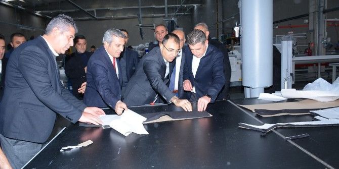 Vali Toprak Organize Sanayi Bölgesinde İncelemelerde Bulundu
