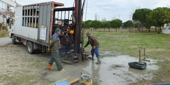 Burhaniye’de Zemin Etüdü Yapılıyor