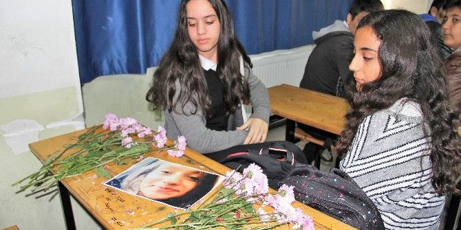 Okul Yolunda Can Veren Aslı’nın Arkadaşları Yasta