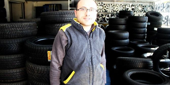 Lastikçilerde Kış Mesaisi