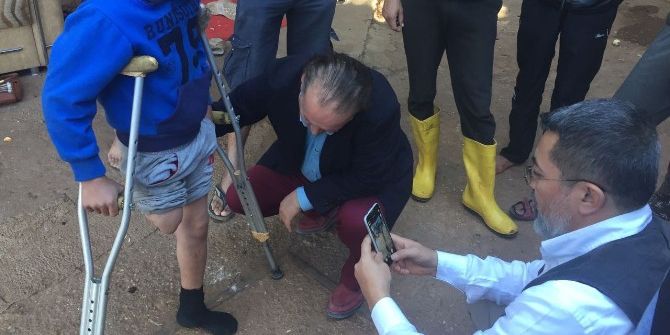 Savaş Mağduru Ali Ve Ailesine Yardım Eli