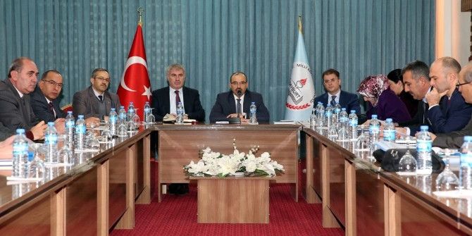 Vali Ustaoğlu, Yatırımları Değerlendirdi