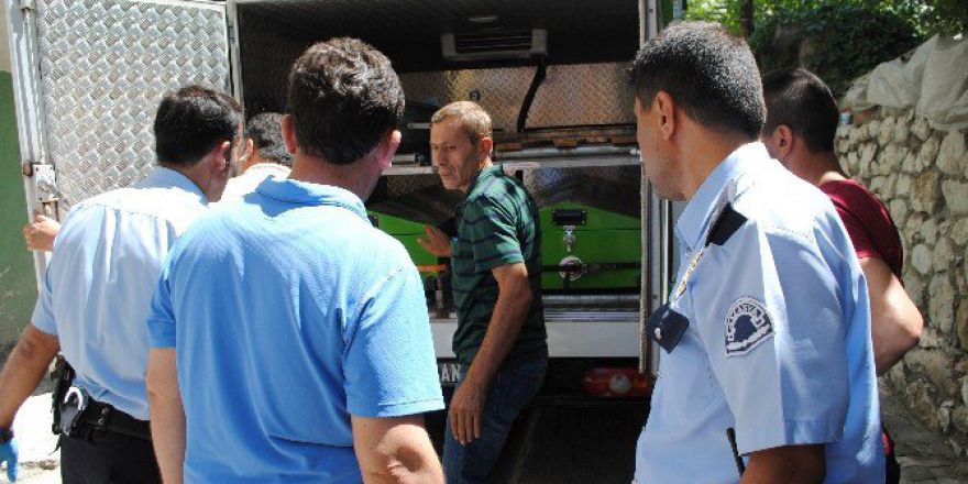 Apartmanda Sır Ölüm