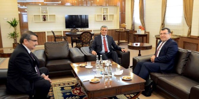 Yök Başkan Vekili Prof. Dr. Hasan Mandal, Vali Özefe’yi Ziyaret Etti
