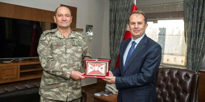 2. Ordu Komutanı Temel’den Vali Taşyapan’a Ziyaret