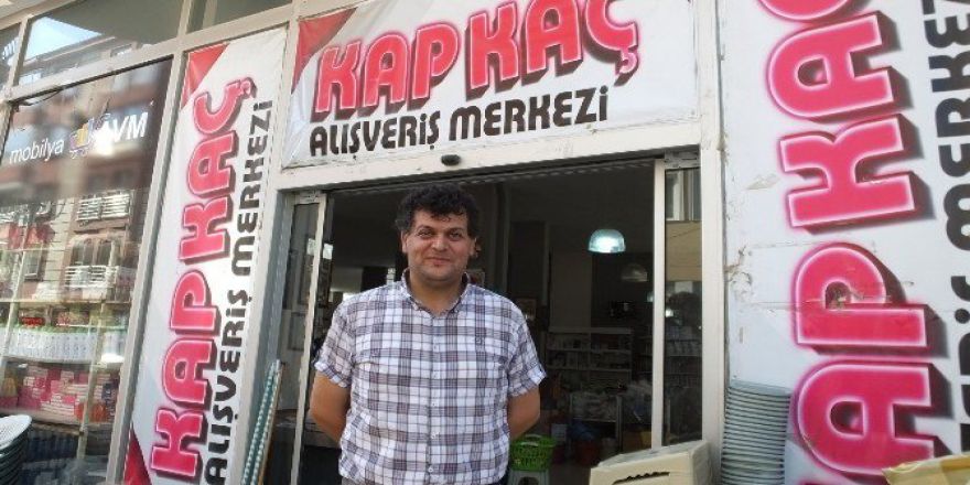 Burhaniyeli Berber Başarılı Mağaza Müdürü Oldu