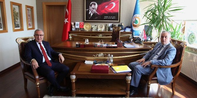 Eyüp İçin Yeni Projeler Geliyor