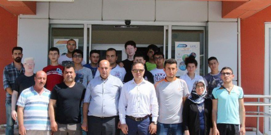 Duman’dan Görme Engelli Sporculara Destek